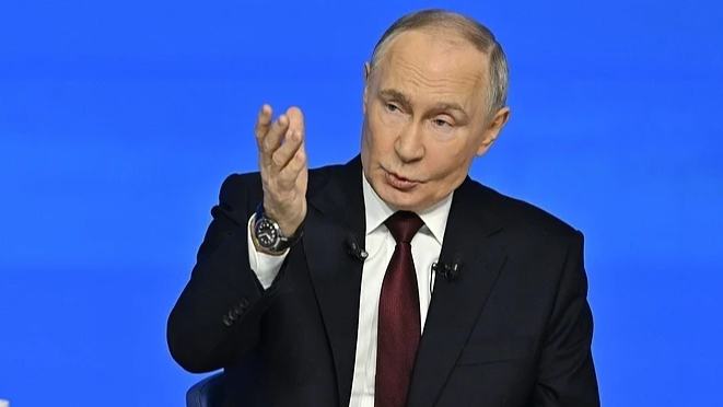 普京罕见释放和平信号！2025年俄乌真能迎来“无战火之年”？