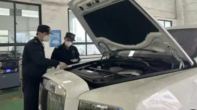 海南“零关税”豪车梦碎？打飞的买车，你可能亏得连机票钱都赚不回！