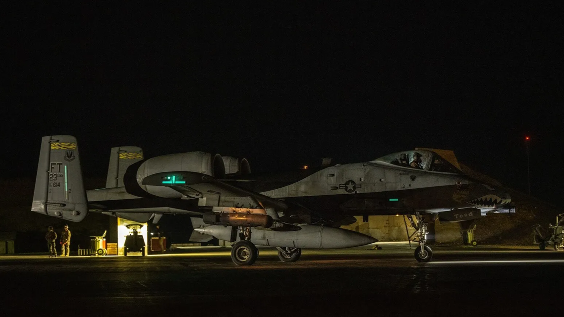 百枚导弹划破叙利亚夜空！“鹰眼打击”能否终结ISIS幽灵？