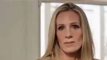 演唱会“出轨门”女主首度回应:分居、酒精与一个“错误决定”的代价