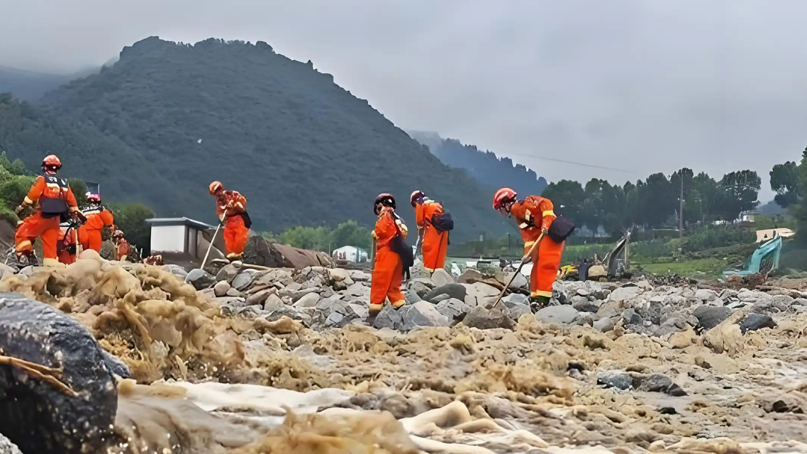 黄河岸边40天未归：一位母亲与三岁女儿的消失，为何牵动一座城的心？