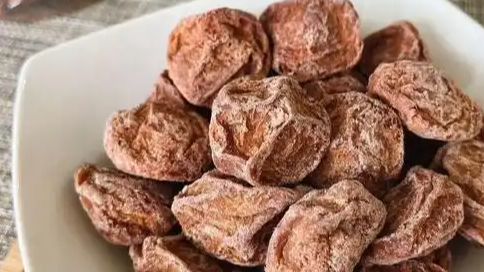 一颗话梅近百元，天价“进贡级”是物有所值还是消费陷阱？