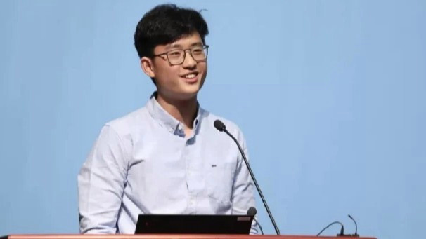 高考数学睡觉丢十几分,却拿下全省第三!如今他成了腾讯AI首席科学家