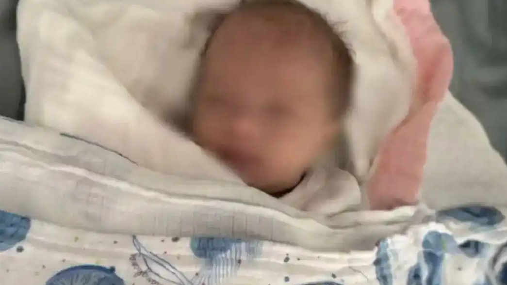 宁波卫健委公布小洛熙尸检报告：一场悲剧背后的医疗追问与人性叩问