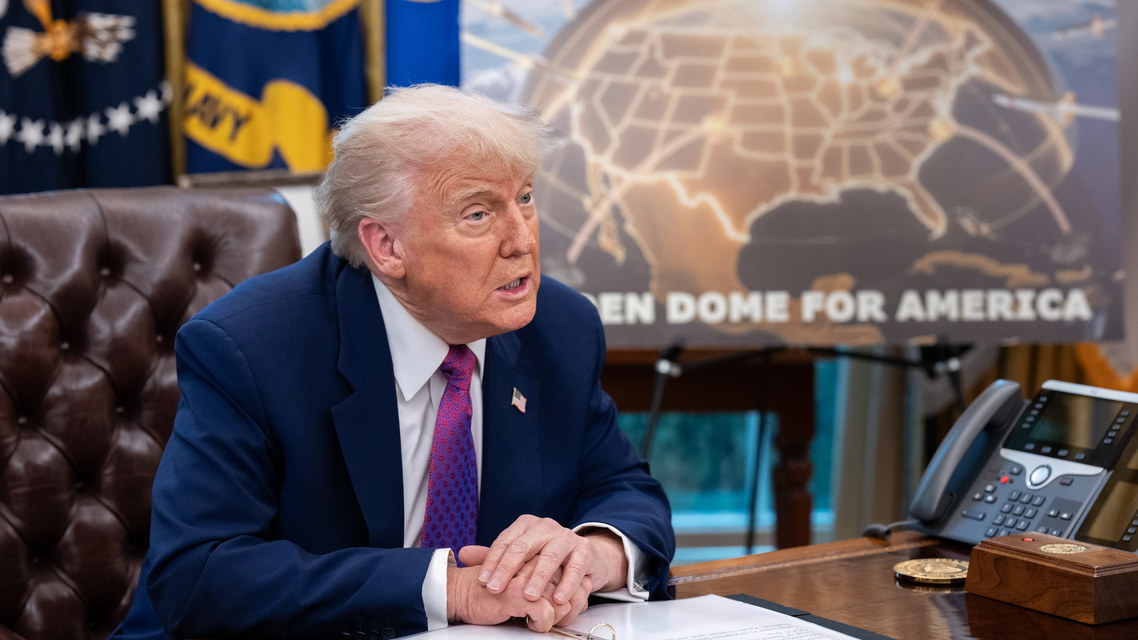 特朗普“大清洗”引爆华盛顿！美国外交系统一夜变天，背后竟是两党恶斗新高潮？